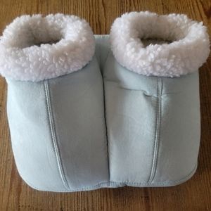 Vibrating Heated Foot Warmer